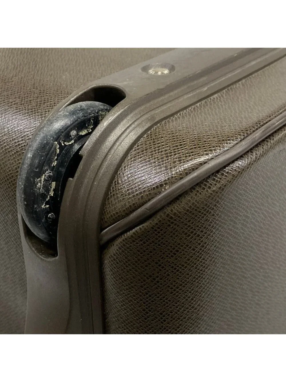 Louis Vuitton Travel Bag Taiga Pegase 50 Grizzly Leather